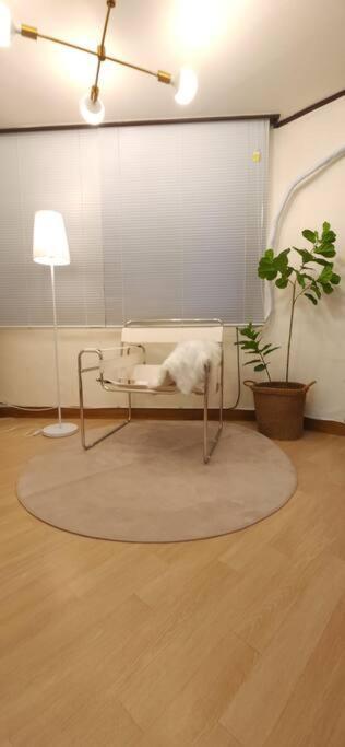 K-5 Hongdae Yeontral Park * Seoul