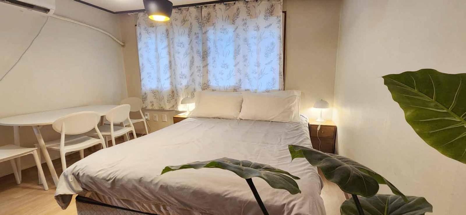 K-5 Hongdae Yeontral Park Apartment *