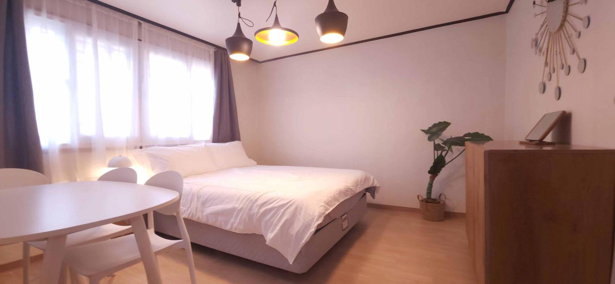 K-5 Hongdae Yeontral Park Apartment Seoul
